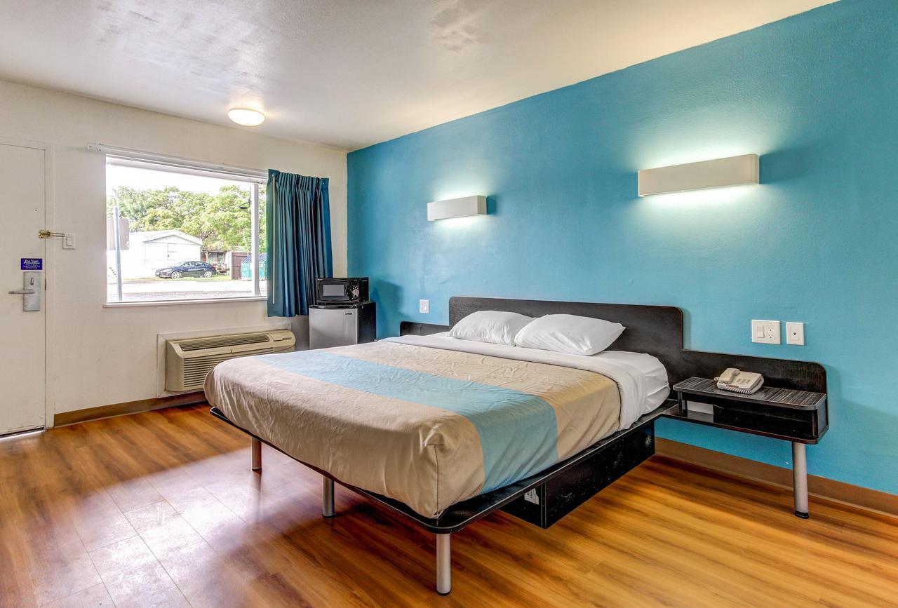 Bellmead Motel 6 Waco - Lacy Lakeview מראה חיצוני תמונה